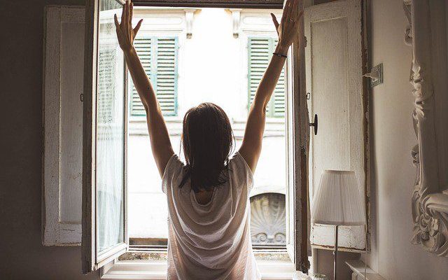 4 утренних ритуала, которые снимают тревогу