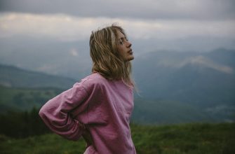 ВОЗМОЖНО, СУДЬБА ЗАСТАВЛЯЕТ ЖДАТЬ