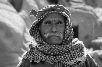 3 мудрых арабских притчи о том, что нельзя рассказывать другим людям
